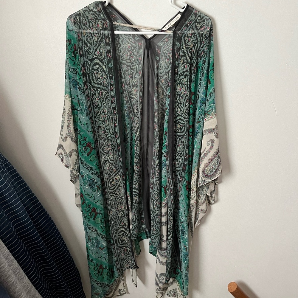 Daniel rain kimono